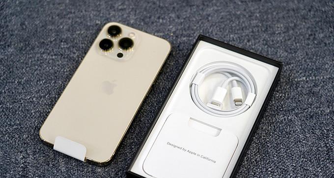 全面解析iPhoneXR参数配置（探索iPhoneXR的硬件与软件特点）